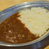 シンプルがウマい！甘めカレーと塩だしうどんのどっちを選ぶ？