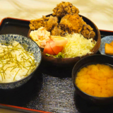 【旭川市】メインのおかずが盛り盛り！満腹確実大盛りランチ