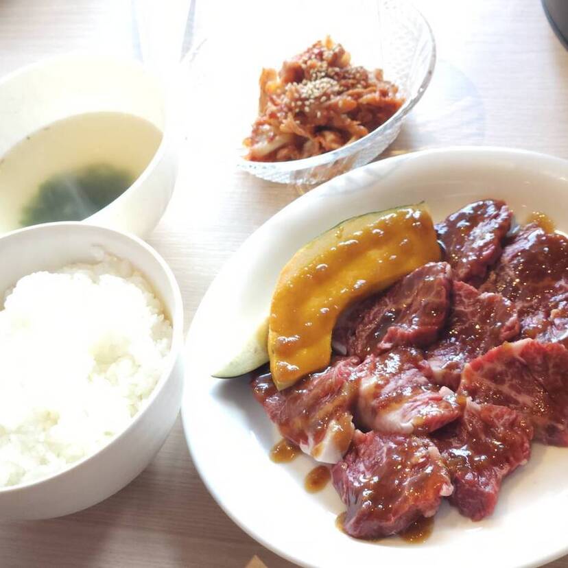 【旭川市】ドリンク付きでかなりお得なランチ限定焼肉セット