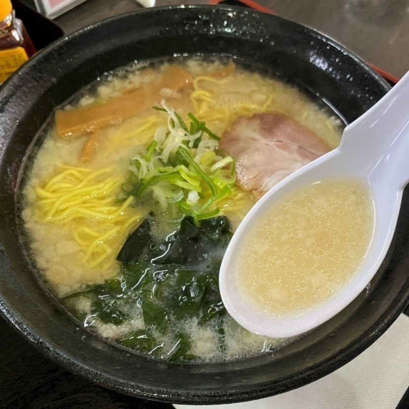 あっさりしているけど奥深い旨味！おいしい塩ラーメン3杯