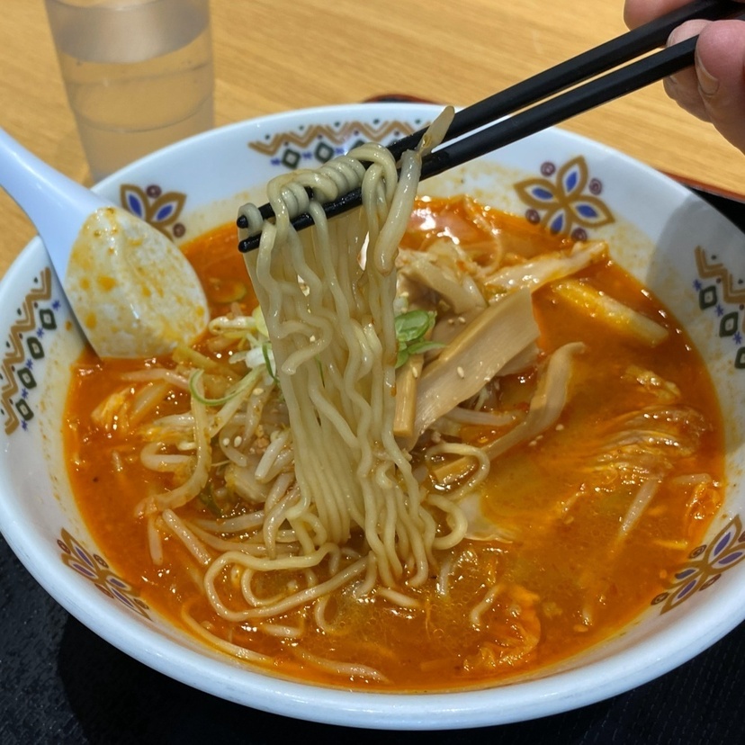 濃厚な旨味とコクでカラダの芯から温まる！おいしいみそラーメン3杯