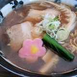 新進気鋭ラーメン店で【醤油好み】の心に刺さった３杯