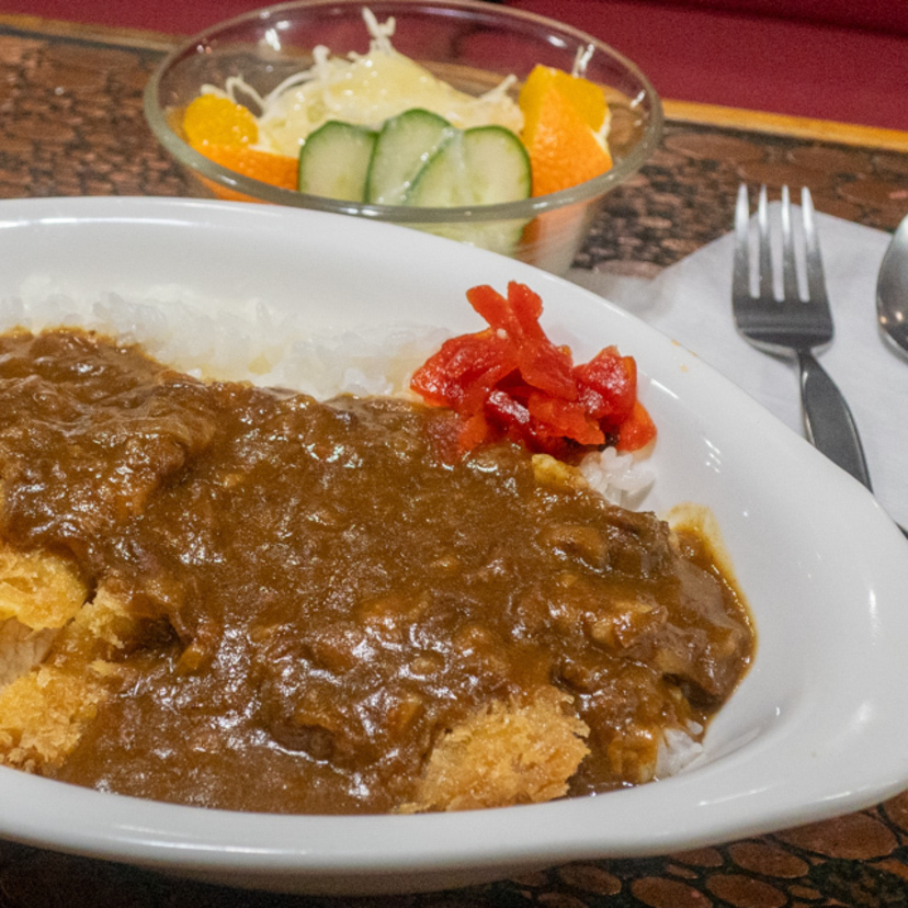 カフェだけどカレーが本気【専門店も顔負け】なカレー３選