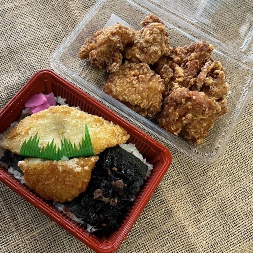 お弁当、からあげ、おむすび、ホットドッグなどテイクアウトグルメ