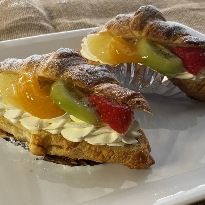 スイートポテトやフルーツクロワッサン！個性的でおいしいスイーツ