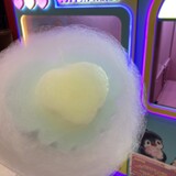 原宿行かなくてもいいかも♡旭川で見つけたカラフルわたあめの自販機