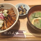 旭川駅からスタート！！地元民も愛する観光地やパン屋さんまでグルメ堪能３選