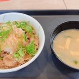 暑い日に旭川4条駅周辺をぶらりお散歩で美味しいグルメを探す