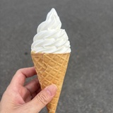 あなたはどれ派？コンビニ３社のソフト食べ比べ