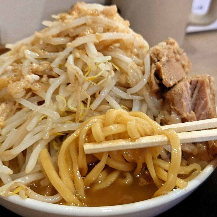 【移転】ガッツリ系ラーメンでお腹いっぱい食べたい！ボリューム系3軒を紹介！【旭川市】