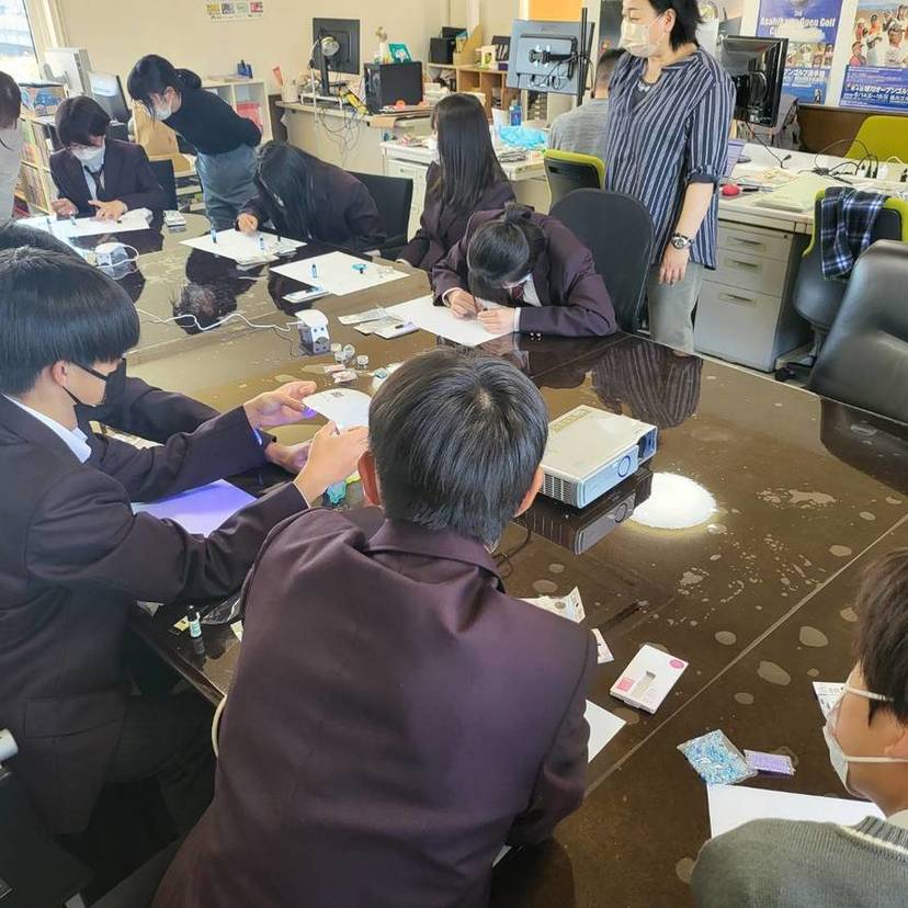 旭川商業高校と明成高校の生徒さんが職場見学に来てくれました！