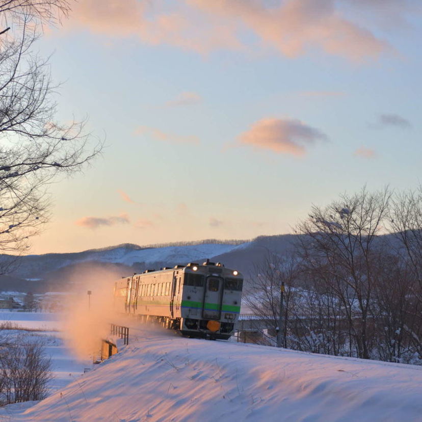 車窓からの風景を眺めながらのんびりと『JR石北線』に乗って冬のオホーツク旅♪
