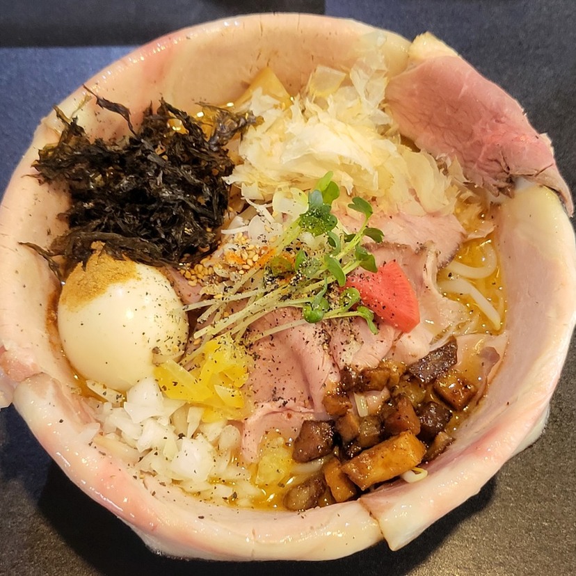 【旭川市】1杯1,500円以上するラーメンの味は？具沢山で超豪華！