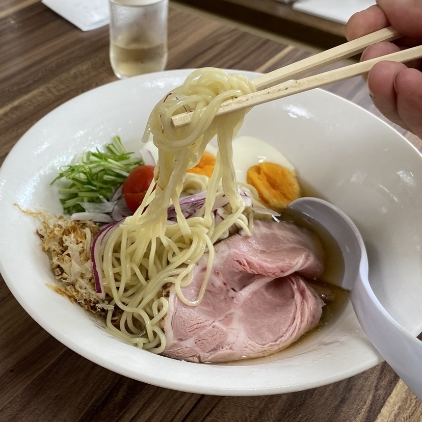 暑い夏にぴったり！ツルツルさっぱり食べられるざるラーメンと冷やし麺