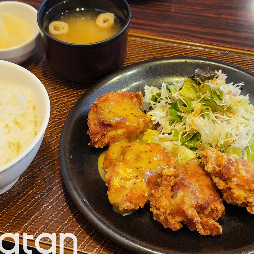 【旭川市】低価格でボリューミーな唐揚げ定食が満腹確実！