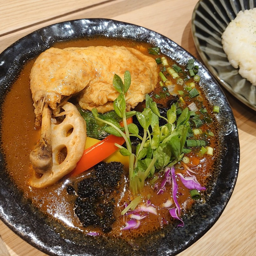 【新店】深夜をカレーで〆る！さんろくでスープカレー店がオープン！【旭川市】