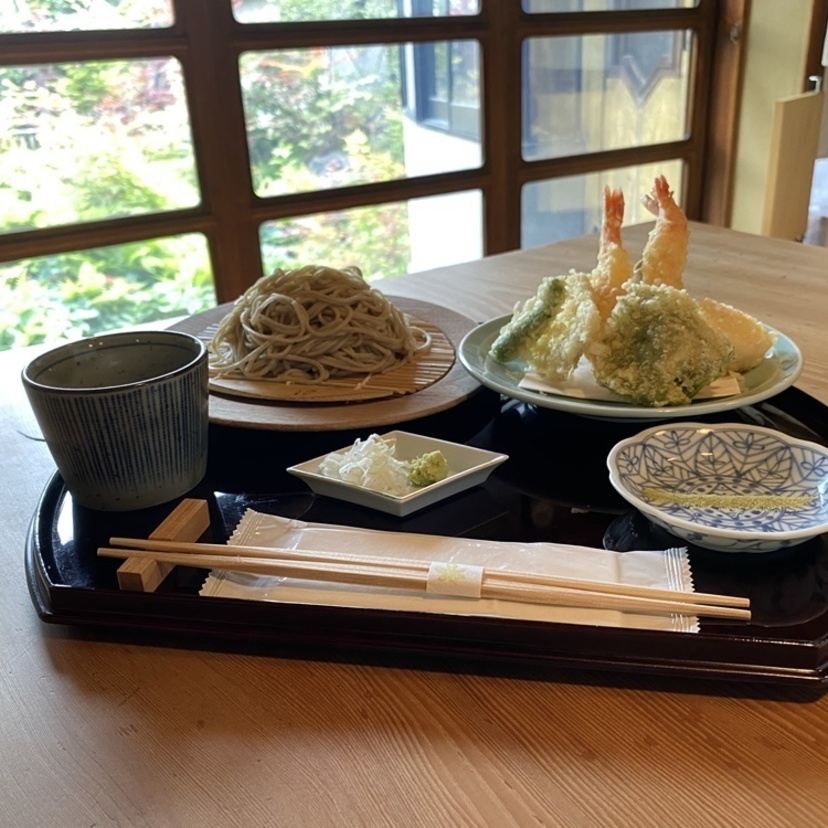 自分史上最高価格の海鮮天ぷらそばなど、旭川のおいしいおそば3杯