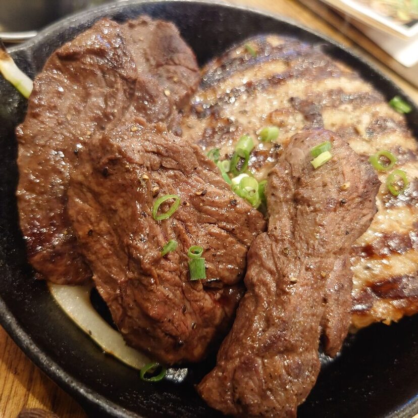 お腹いっぱいに肉を食らう！ガッツリ系メニューで大満足！【旭川市】