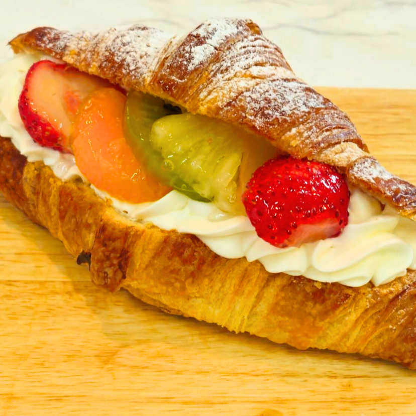 これは買い！フルーツをふんだんに使用した贅沢パン【旭川市】